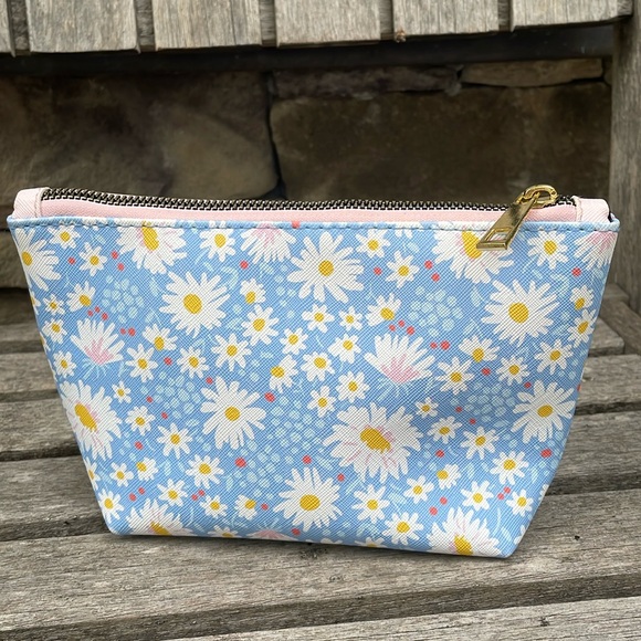 OCS Designs train case and cosmetic bag duo - Picture 10 of 16